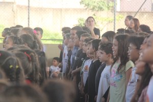 Apresentação coral no dia das mães - Imagem 14