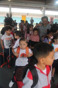 Recepção dos Alunos no primeiro dia de aula - Imagem 48